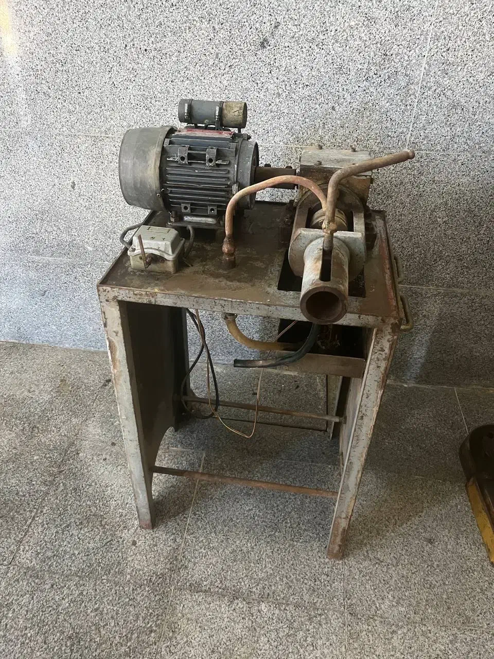 آلمینیوم بر و دریل ستونی و قلاویز|ابزارآلات|بیجار, |دیوار