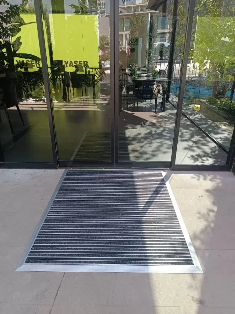 پادری آلومینیومی ترمز پله استپ پله ،سمباده سیلیسی|مصالح و تجهیزات ساختمان|تهران, نیلوفر|دیوار