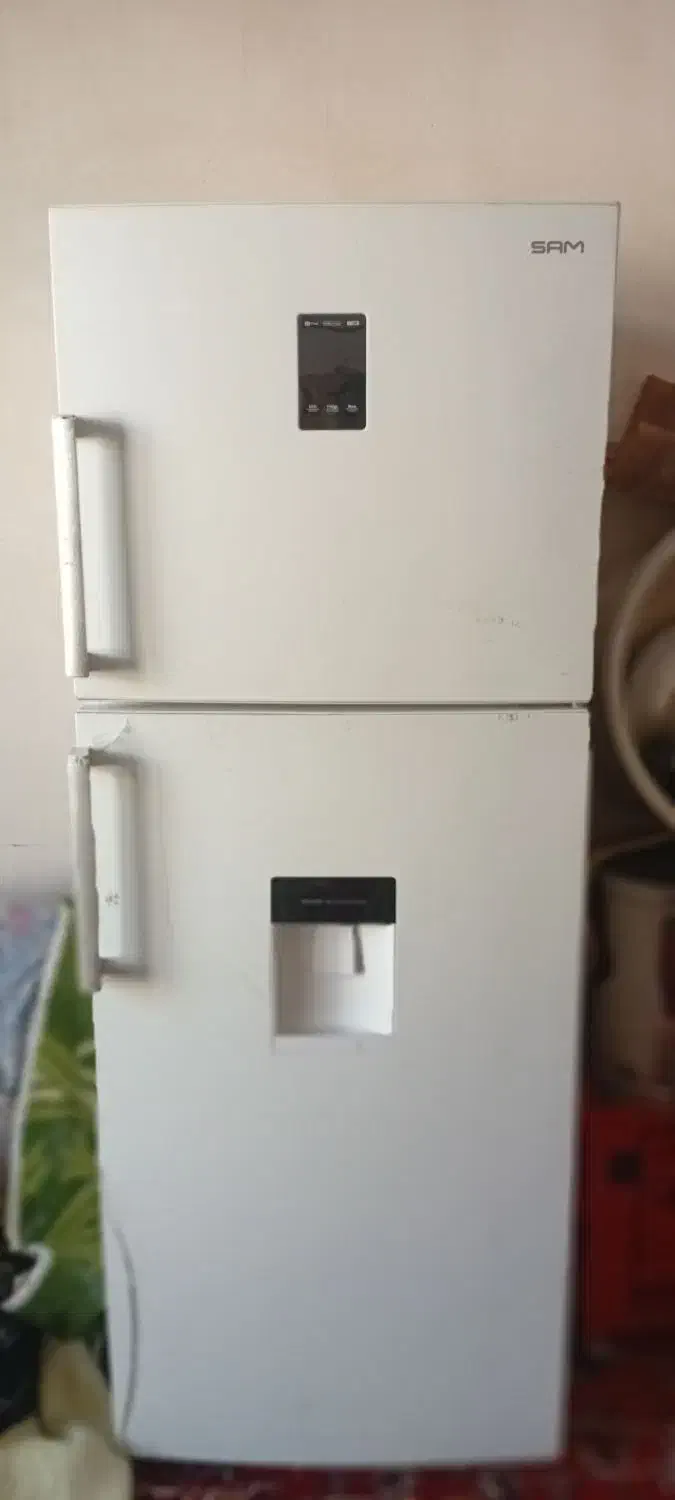 یخچال|یخچال و فریزر|آران و بیدگل, |دیوار