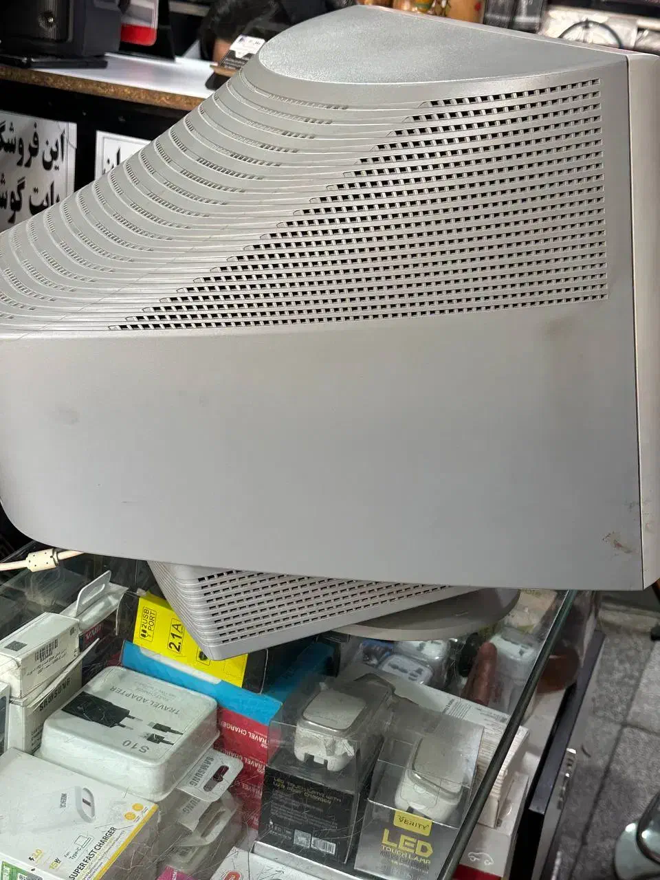 مانیتور LG|قطعات و لوازم جانبی رایانه|ری, سرتخت|دیوار