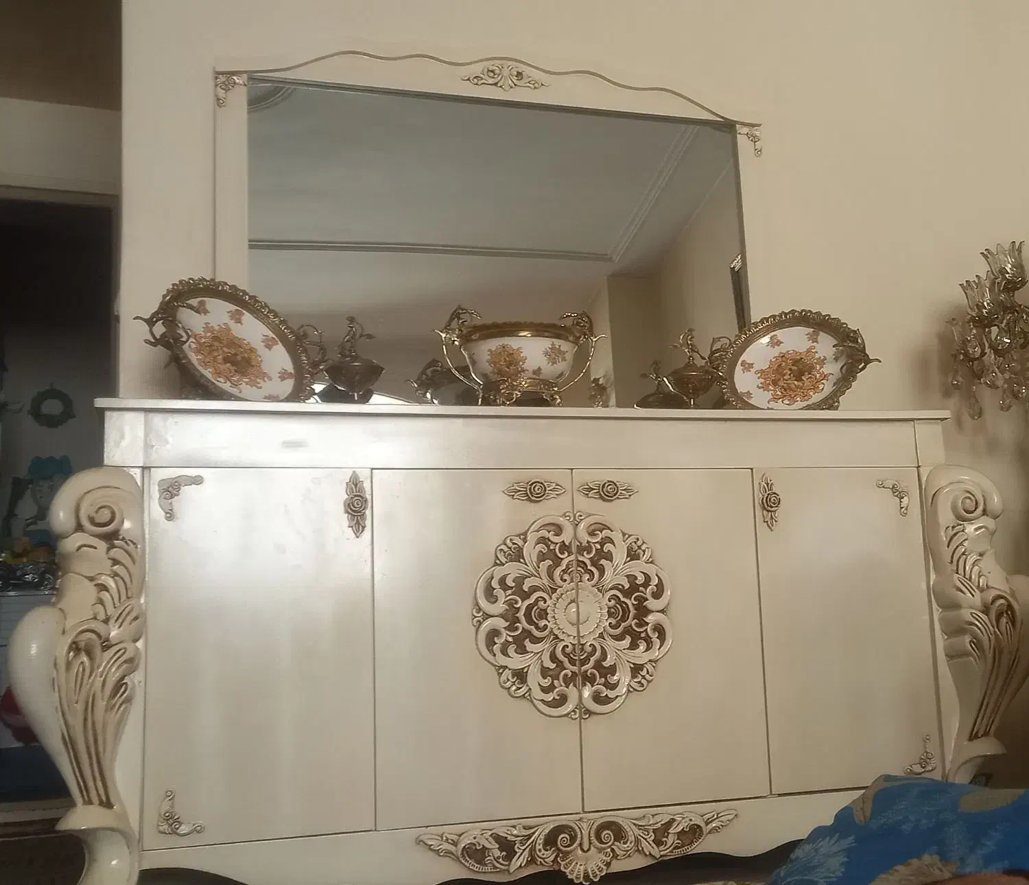 آیینه وکنسول صدفی قلم سیاه چهاردر|بوفه، ویترین، کنسول|اسلامشهر, باغ فیض|دیوار