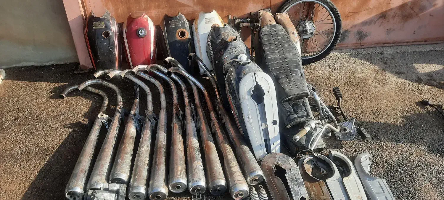 لوازم استوک موتور سیکلت قیمت مناسب|قطعات یدکی و لوازم جانبی|فلاورجان, |دیوار