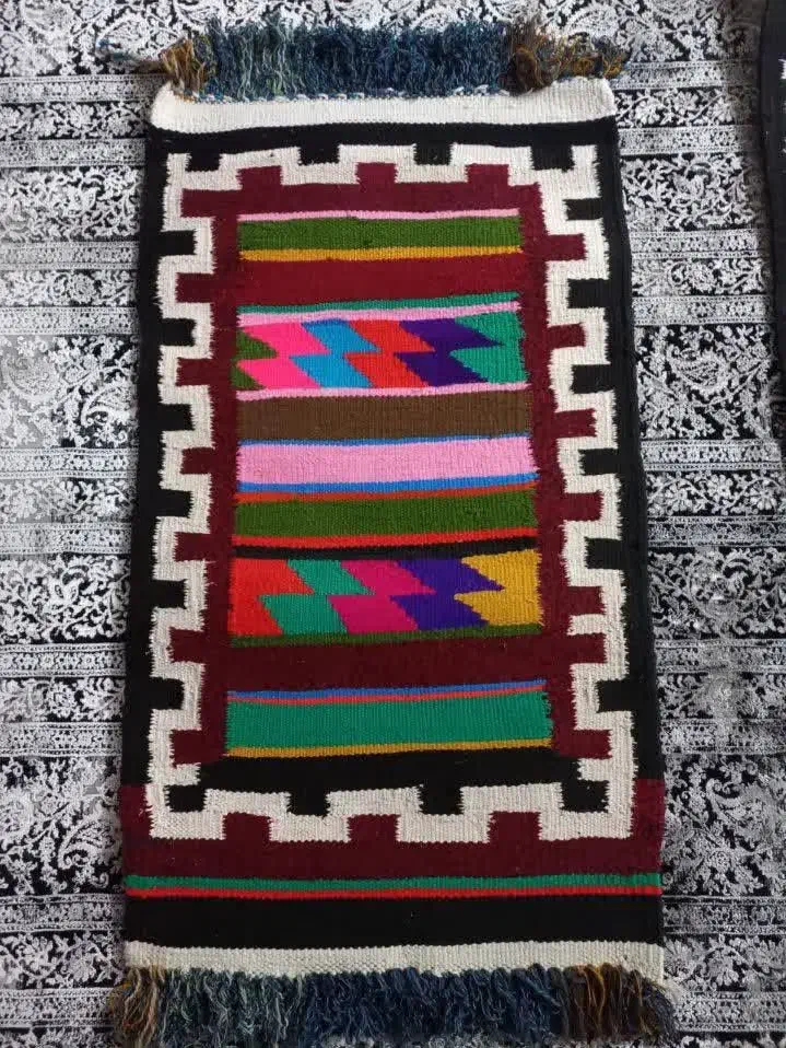 گلیم و وسایل منزل|فرش|پرند, فاز ۶|دیوار