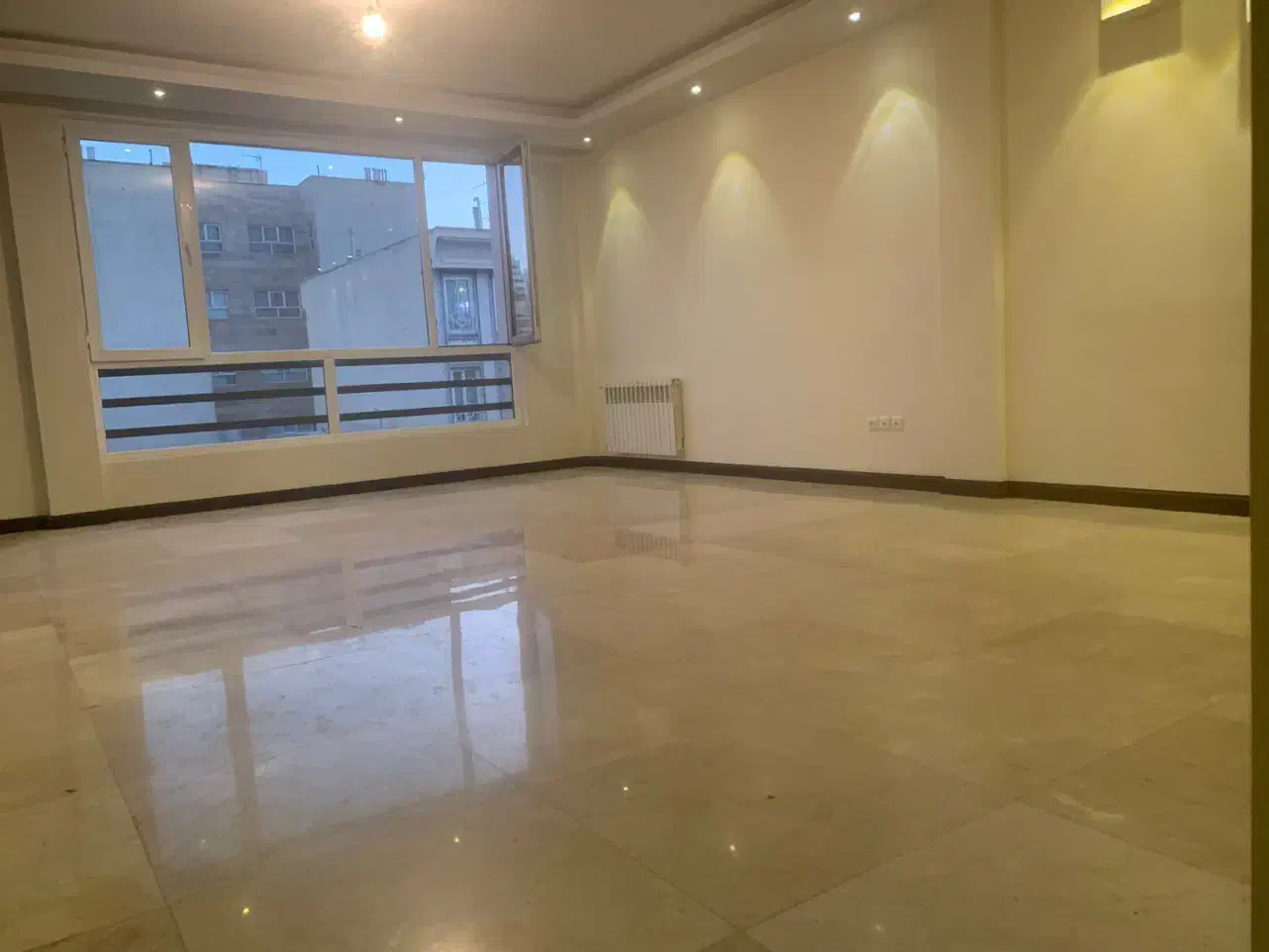 اجاره آپارتمان ۱۰۵ متری تکواحدی فول سعادت آباد