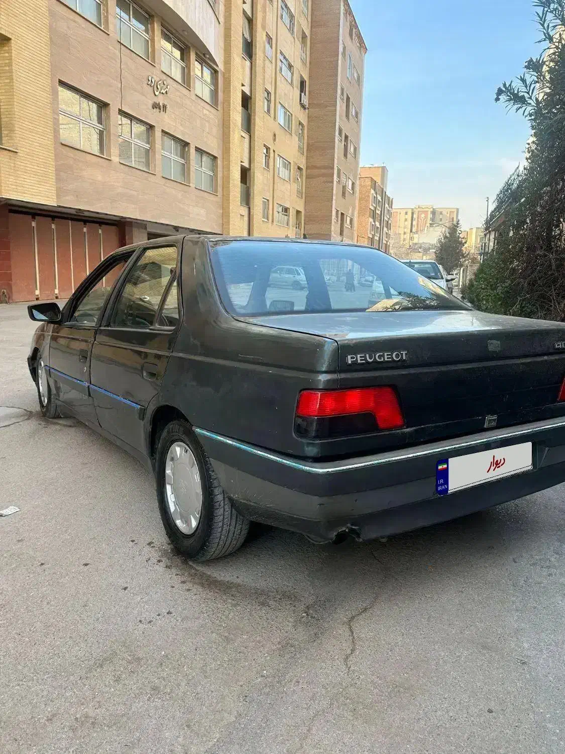 405 مدل۸۳|خودرو سواری و وانت|اصفهان, برازنده|دیوار