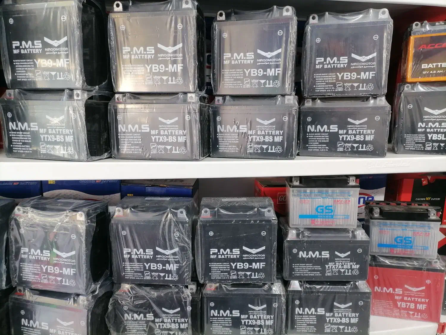 باطری موتور از 3 امپر تا 22 امپر با یکسال گارانتی|قطعات یدکی و لوازم جانبی|مشهد, ابوذر|دیوار