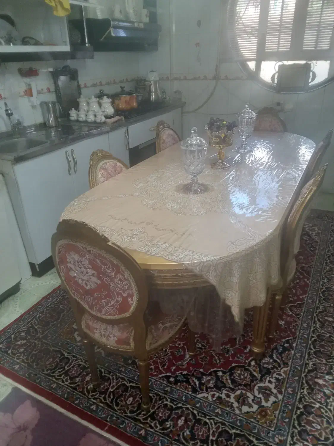 فروش میز وصندلی نهارخوری ۶نفره سلطنتی|میز و صندلی غذاخوری|کوهدشت, |دیوار