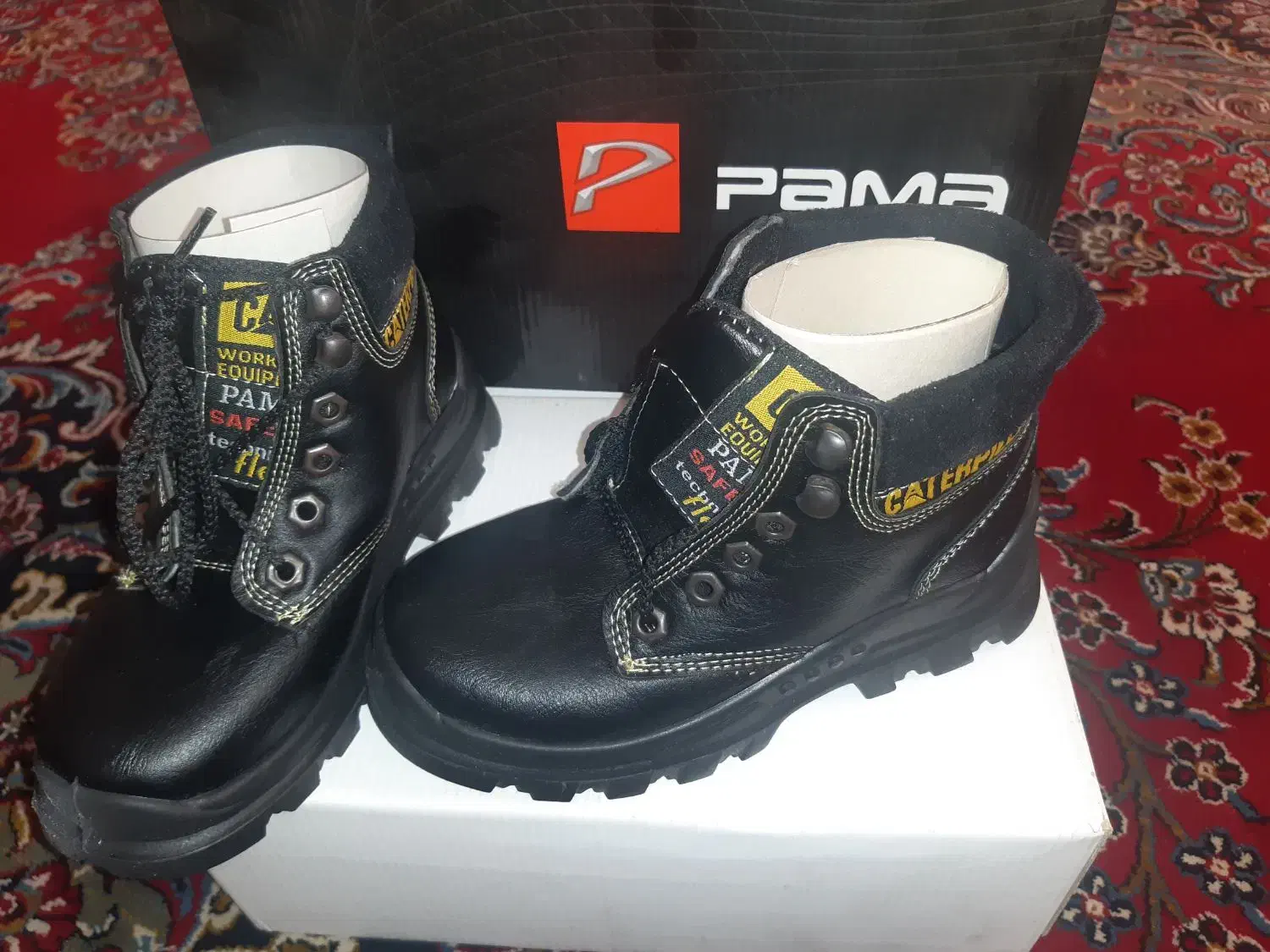 کفش|کیف، کفش، کمربند|همدان, |دیوار