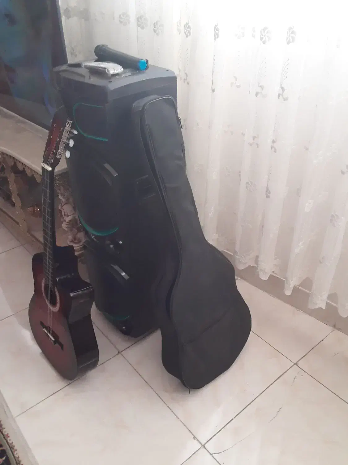 سالم نو نو اک|گیتار، بیس، امپلیفایر|ارومیه, |دیوار