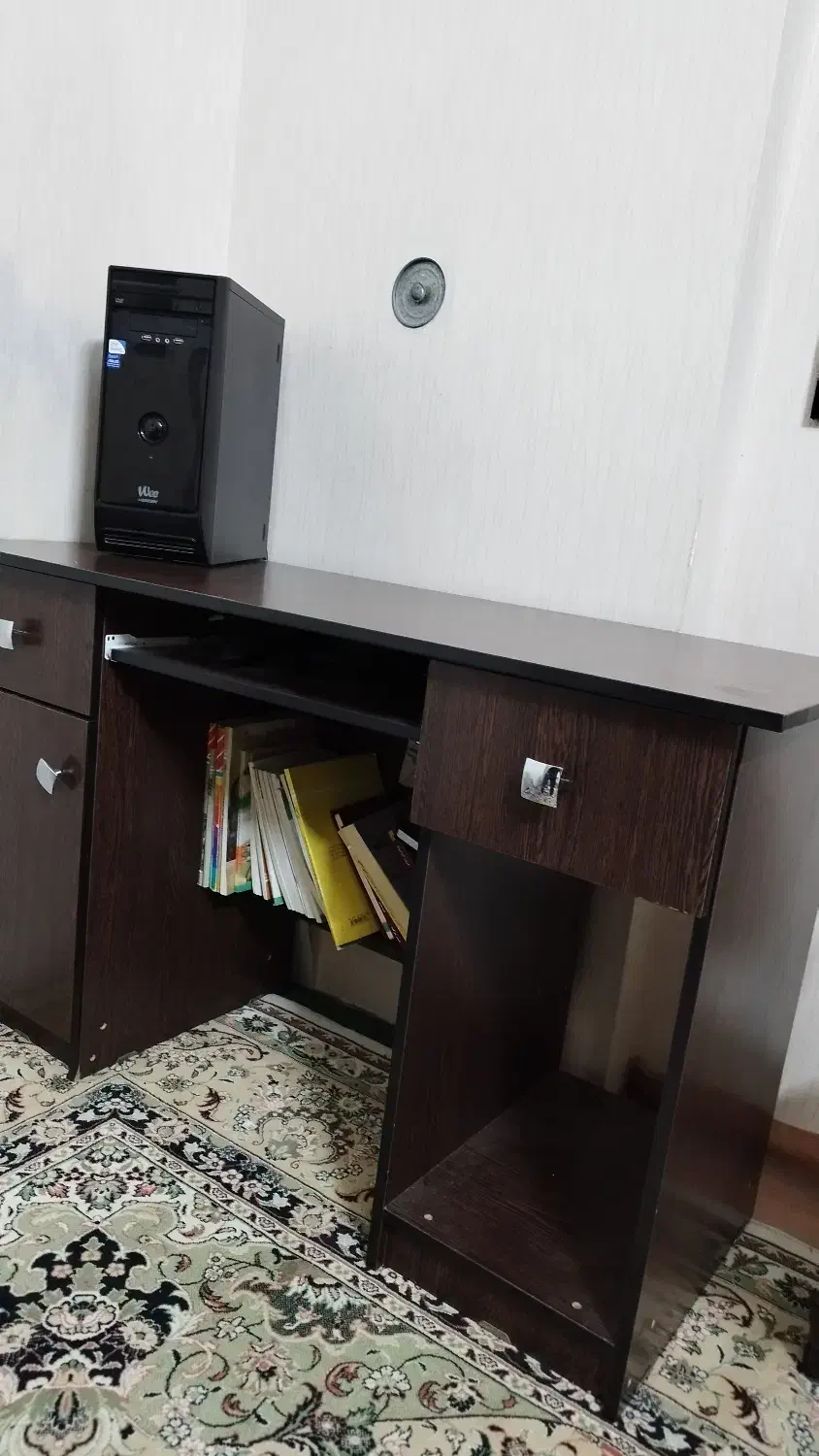 میز کامپیوتر|میز تحریر و کامپیوتر|مشهد, سمزقند|دیوار