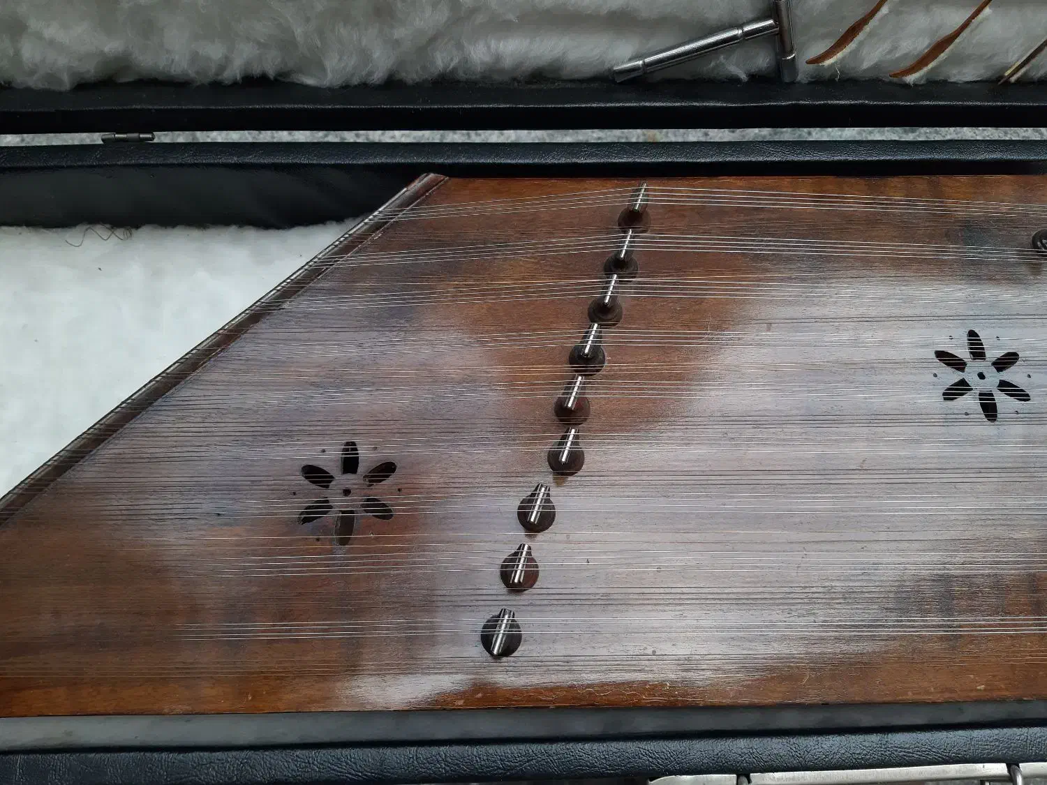 سنتور|سازهای سنتی|تهران, دبستان|دیوار