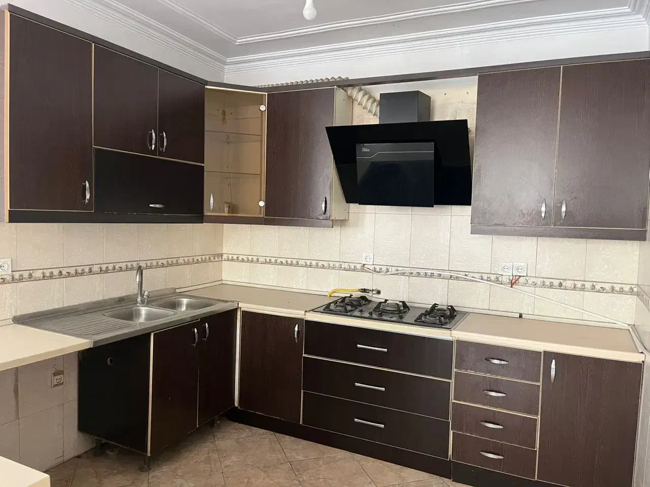 آذربایجان/کارگر جنوبی/۸۰متر/خوش نقشه|اجارهٔ آپارتمان|تهران, جمالزاده|دیوار