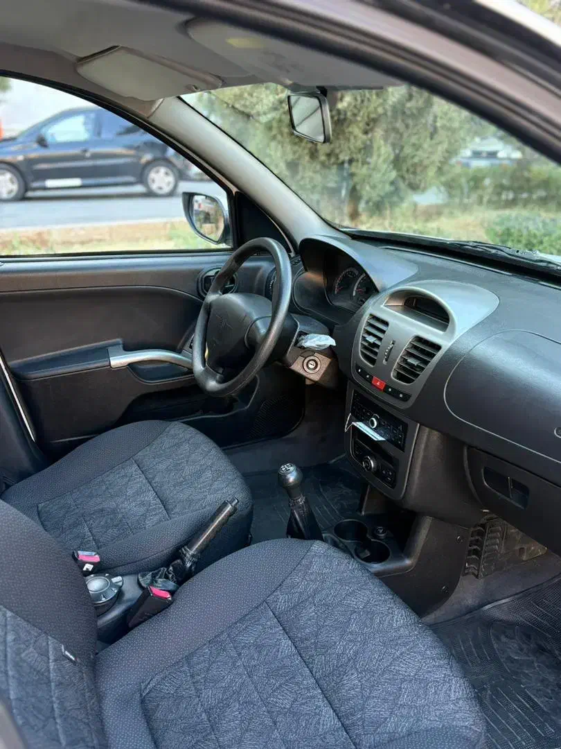 کوییک معمولی تمام فابریک|خودرو سواری و وانت|شیراز, دینکان|دیوار