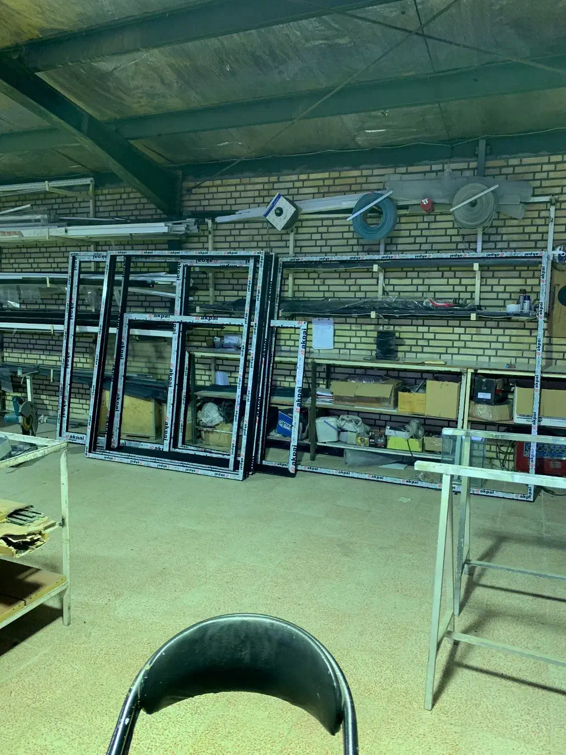 استادکارماهرونیمه ماهروساده پنجره الومینیومی upvc|استخدام معماری، عمران و ساختمانی|پردیس, شهرک صنعتی کمرد|دیوار