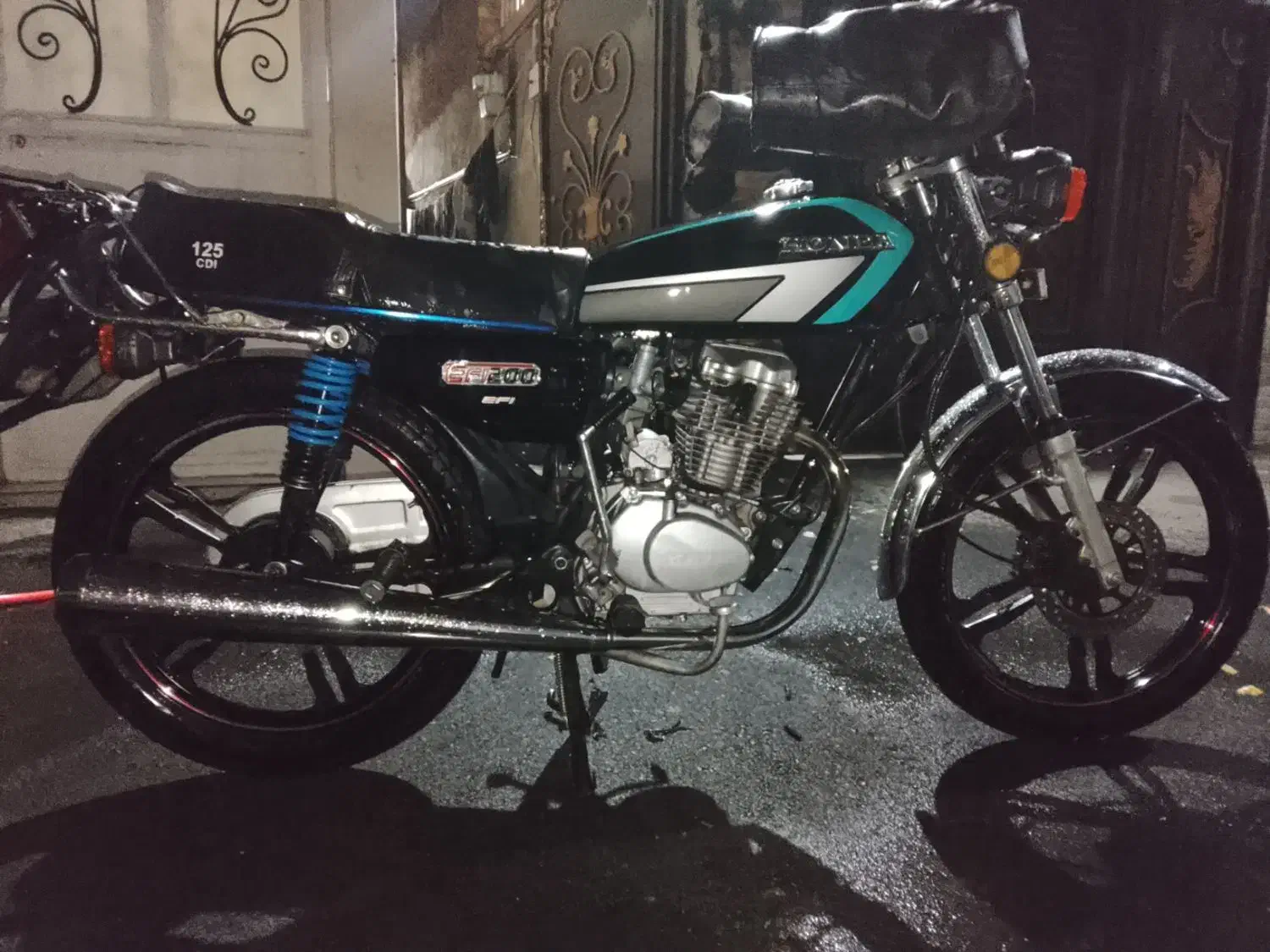 هندا ۲۰۰ کویر مدل ۹۹|موتورسیکلت|رباط‌کریم, شترخوار|دیوار