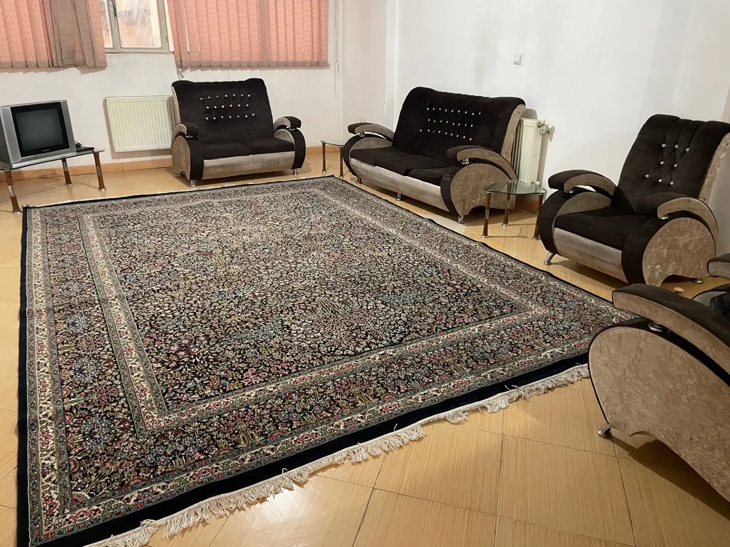 اجاره آپارتمان روزانه|اجارهٔ کوتاه‌مدت آپارتمان و سوئیت|کرمان, |دیوار