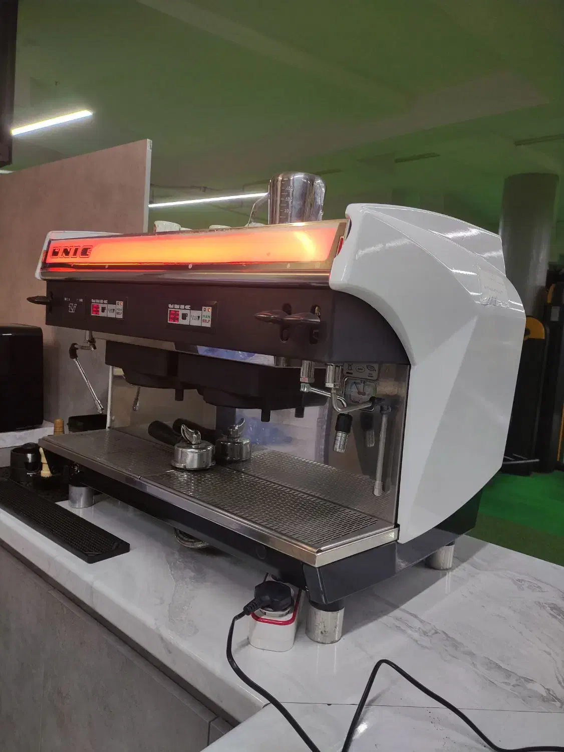 اسپرسوساز صنعتی یونیک فرانسه  دو گروپ|کافی‌شاپ و رستوران|اصفهان, گرکان|دیوار