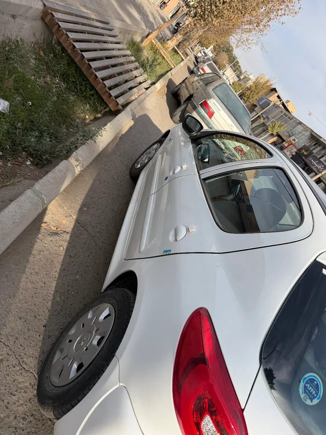 ماشین ۲۰۷ پانا|خودرو سواری و وانت|سیرجان, |دیوار