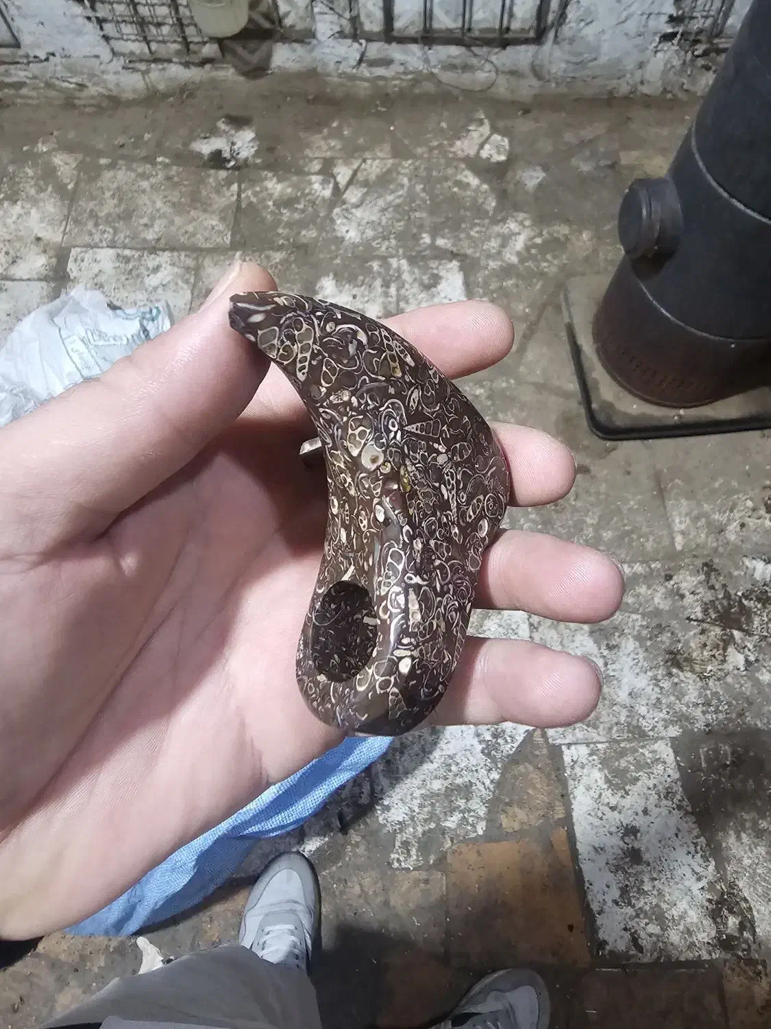 سنگ تبر|کلکسیون اشیاء عتیقه|تبریز, |دیوار