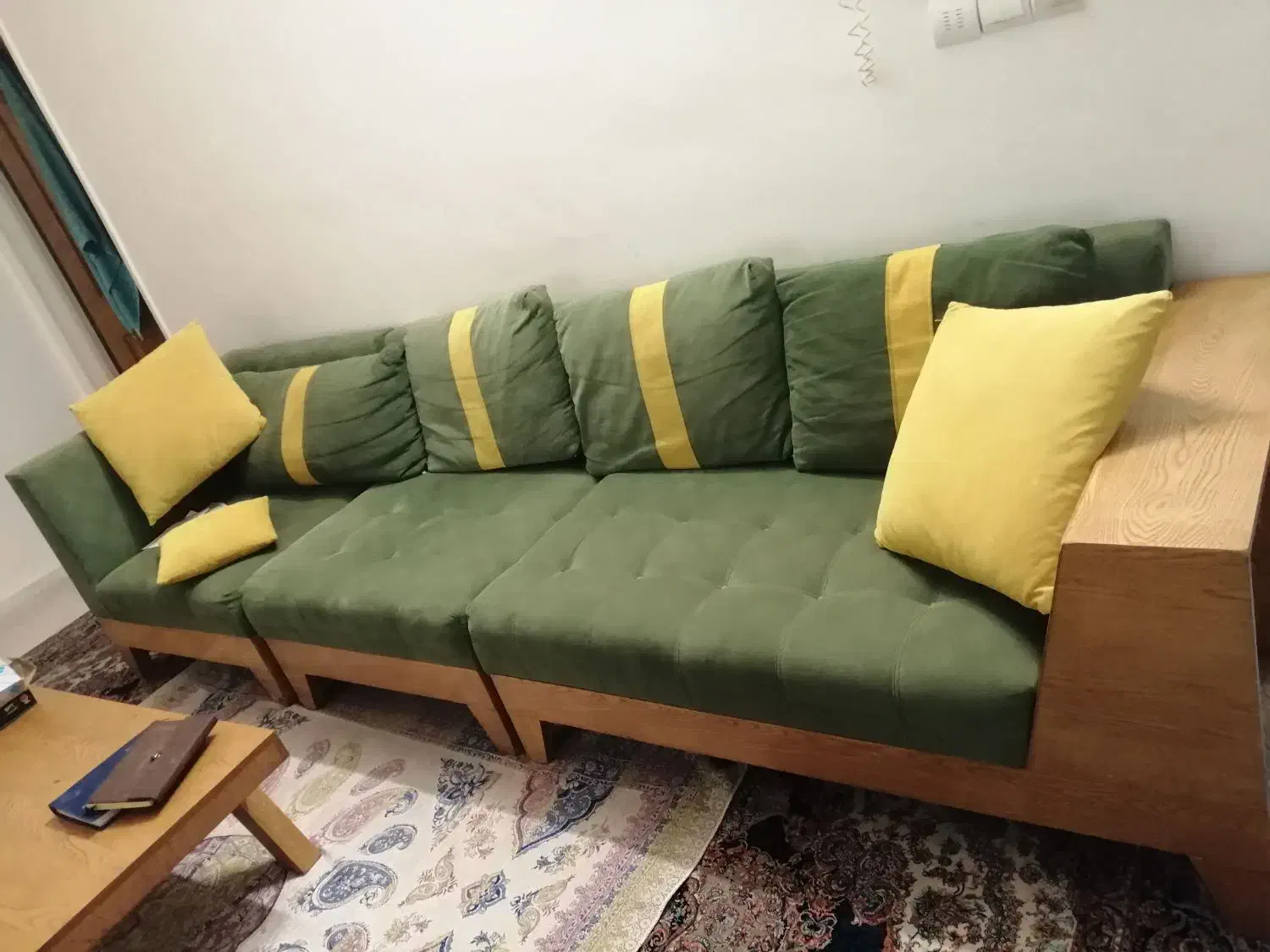 مبل راحتی|مبلمان خانگی و میز عسلی|مشهد, مشکینی (شهرک غرب)|دیوار