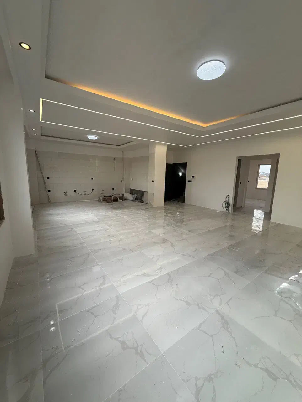 فروش آپارتمان نوساز ویو‌دار گلستان نزدیک استخر|فروش آپارتمان|لاهیجان, گلستان|دیوار