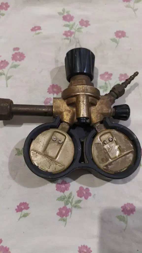 مانومتر و دسته برنال وآچار سنگین|ابزارآلات|اهواز, کمپلو شمالی|دیوار