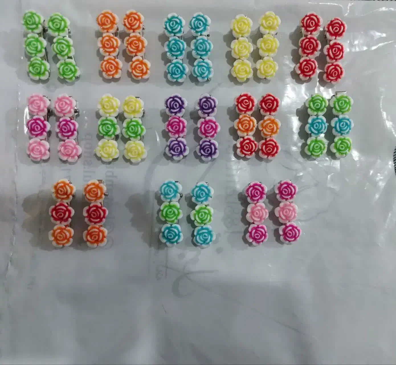 هدیه روز دانش آموز جاکلیدی عروسک گیره اسباب بازی|زیورآلات و اکسسوری|قم, علی آباد سعدگان|دیوار