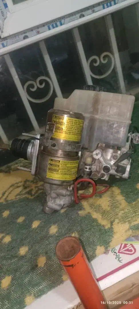 بوستر ترمز لندکروز|قطعات یدکی و لوازم جانبی|فولادشهر, مسکن مهر فولادشهر|دیوار