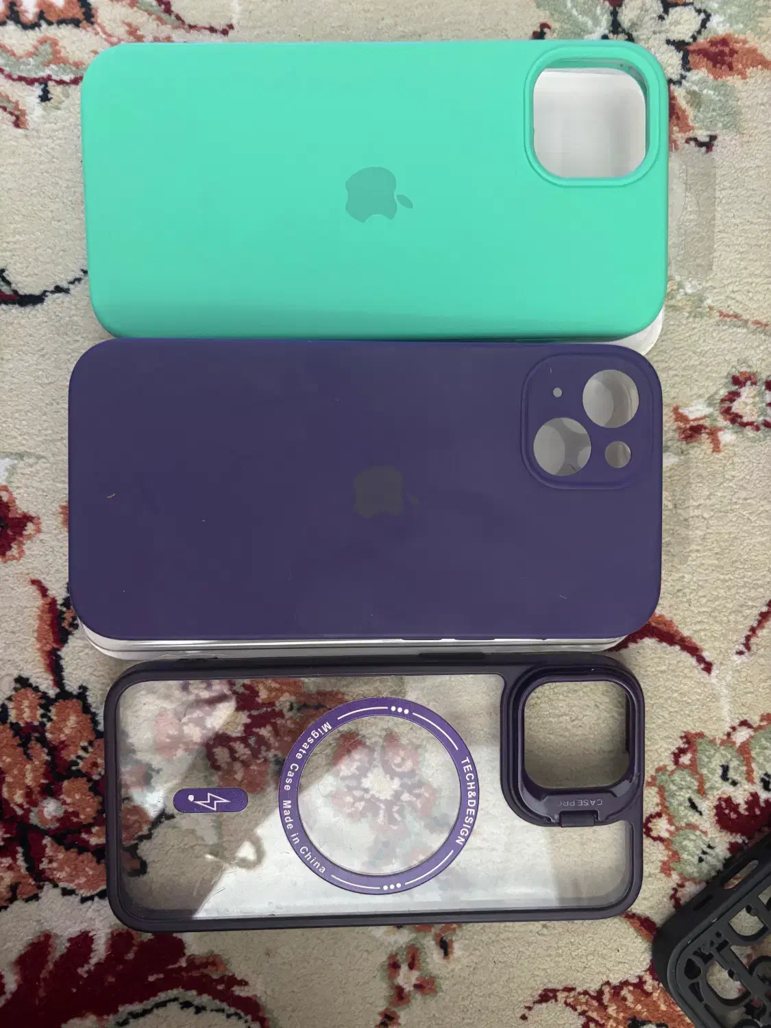 قاب ایفون ۱۳ و ۱۴|لوازم جانبی موبایل و تبلت|بروجرد, |دیوار