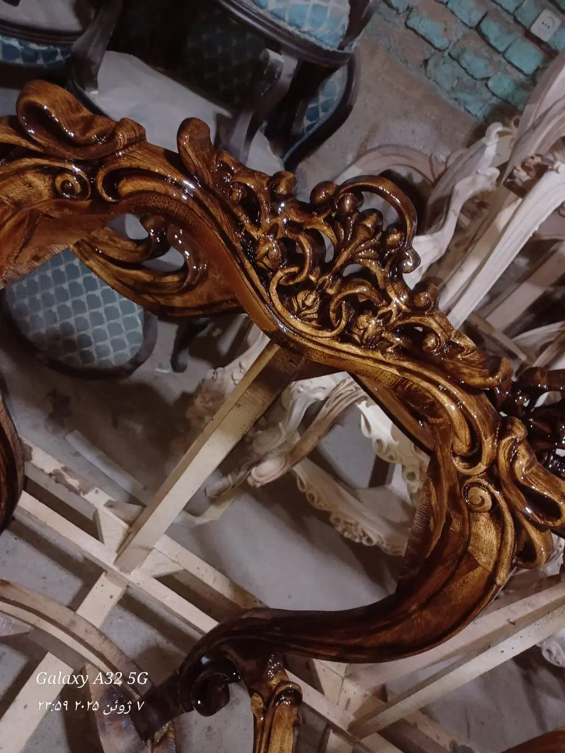 به چندنفر زیرکارچی ورکوب مبلمان استیل نیاز مندیم|استخدام صنعتی، فنی، مهندسی|مرند, |دیوار