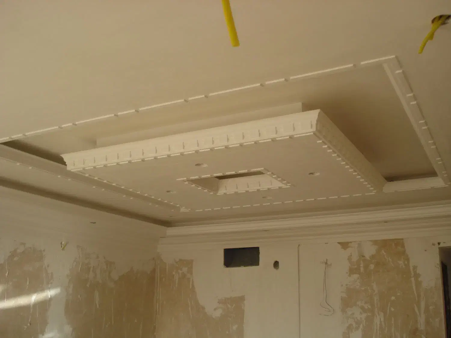 گچکاری و لکه گیری|خدمات پیشه و مهارت|کنگاور, |دیوار