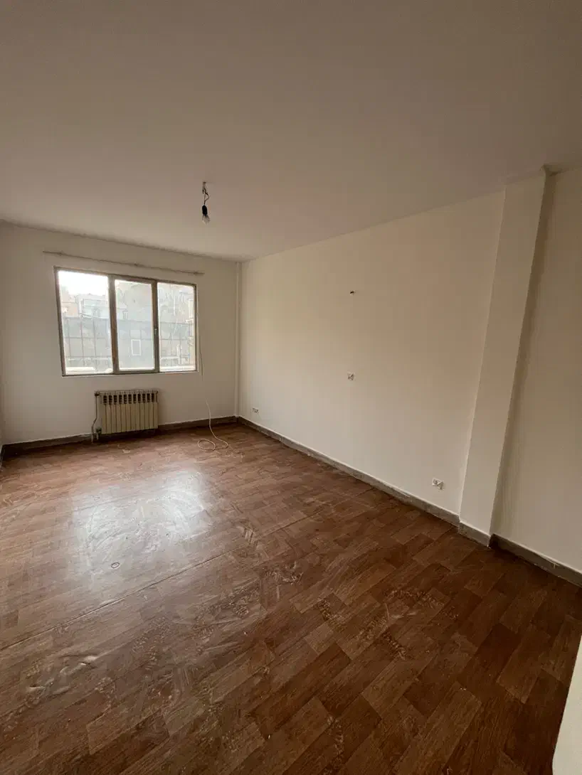 اپارتمان ۱۵۵متری رو به افتاب در گلستان ها