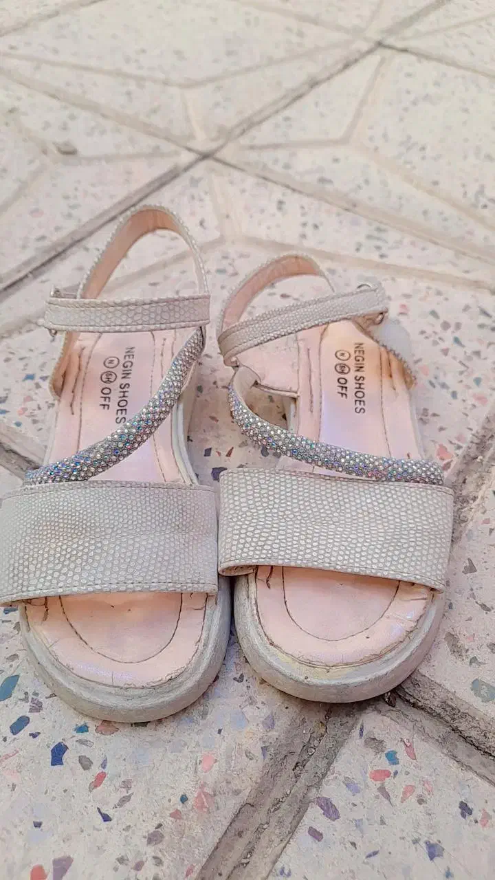 کفش بچگانه|کفش و لباس بچه|اسلام‌شهر, مظفریه|دیوار