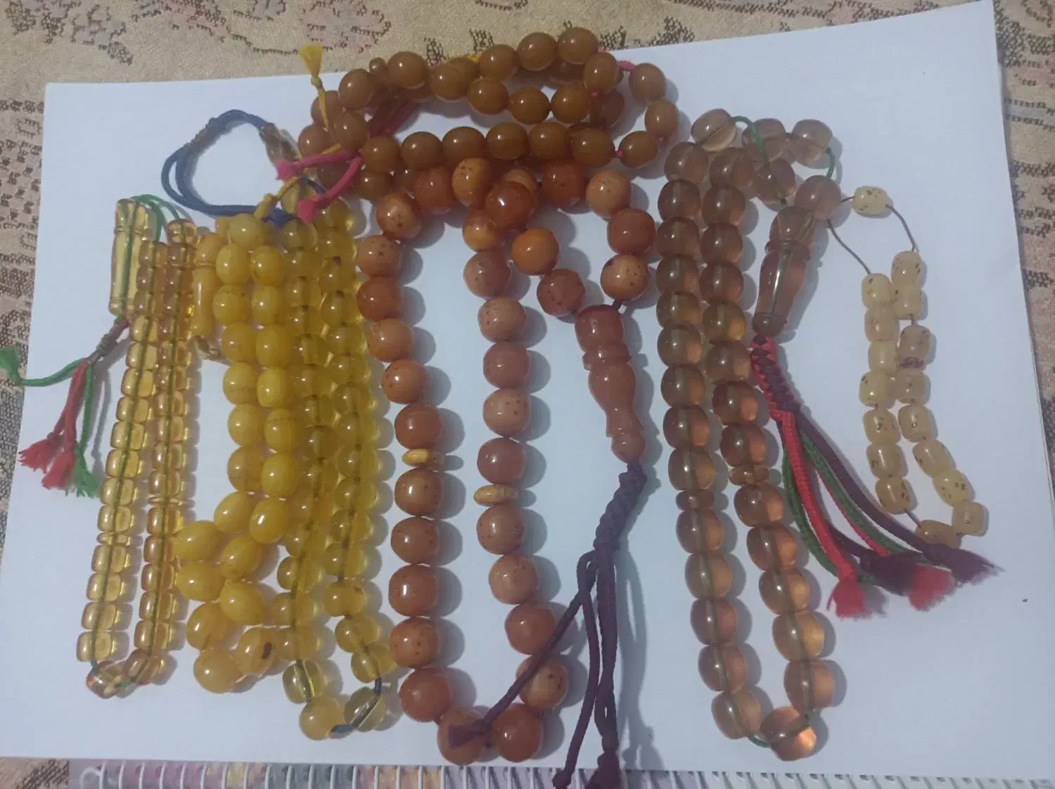 تعدادی تسبیح سندلوس و شاه مقصود|بدلیجات|کرج, حیدرآباد|دیوار