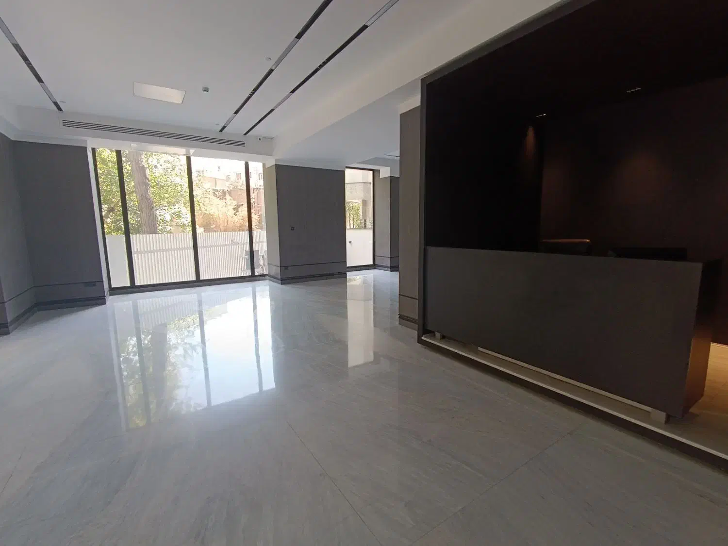 الهیه/۲۱۰متر/۳خواب مستر/برج باغ نوساز مدرن/فول