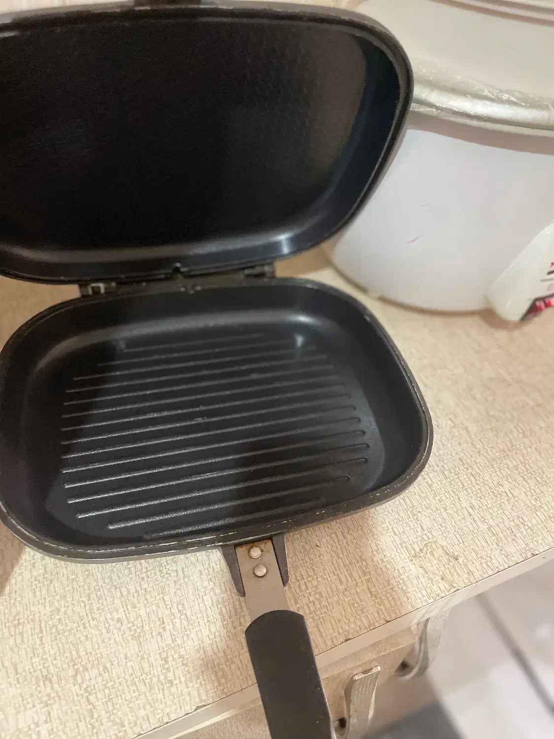 ماهیتابه رژیمی|ظروف پختوپز|رباطکریم, رباطکریم|دیوار