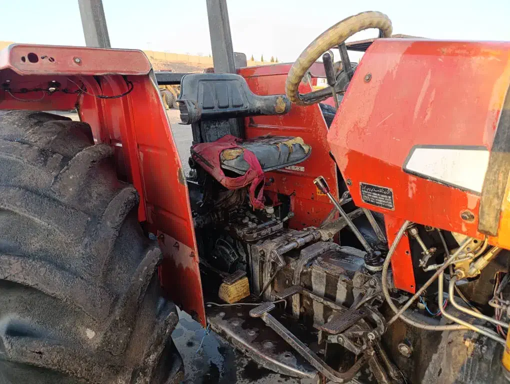 تراکتور فرگوسن|خودرو سنگین|فولادشهر, زاینده رود|دیوار