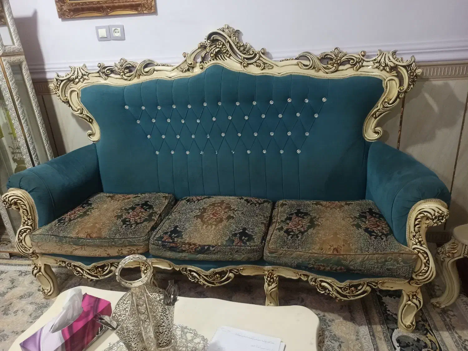 فروش مبل سلطنتی|مبلمان خانگی و میز عسلی|چابهار, |دیوار