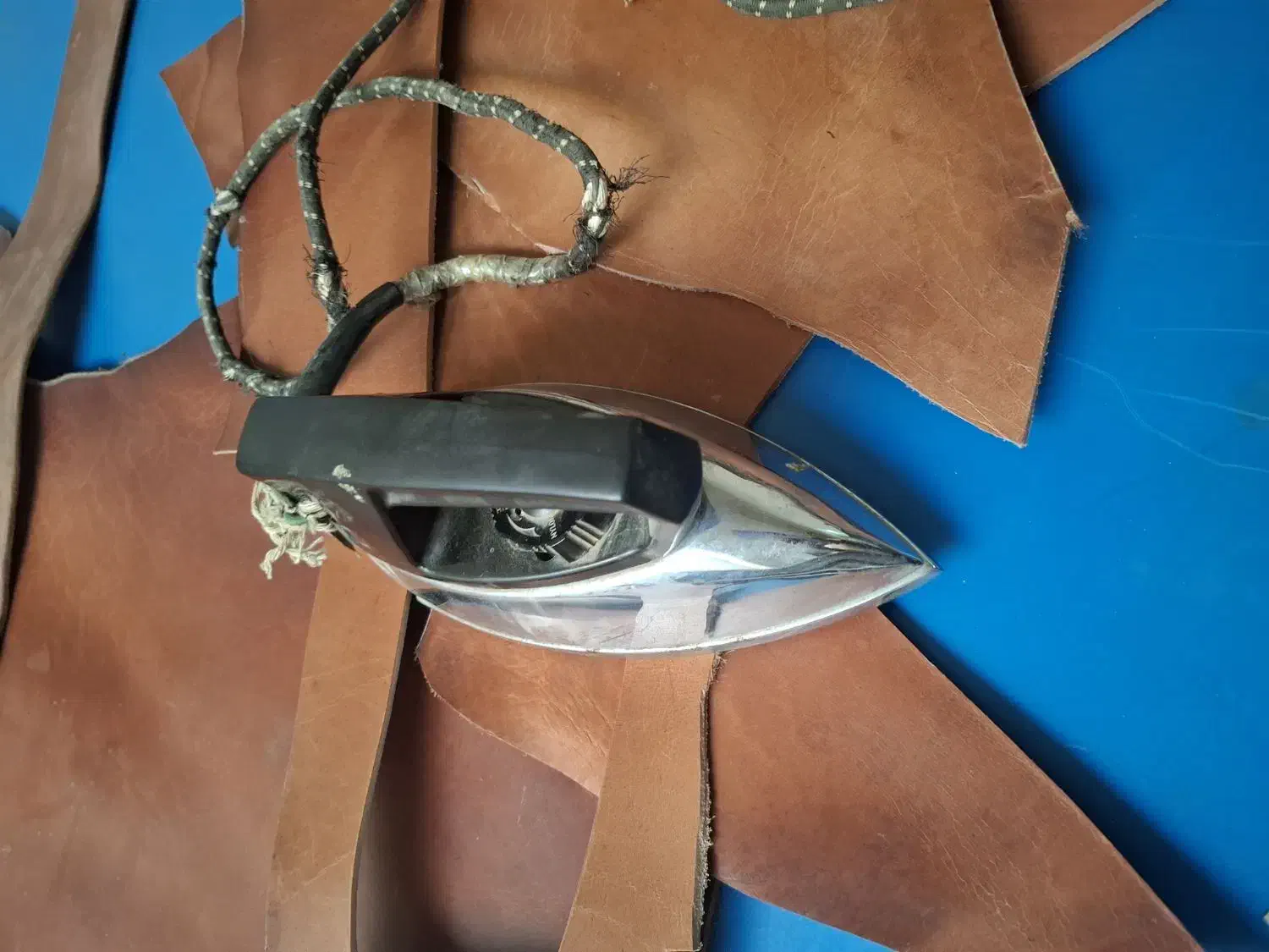 اتو قدیمی|اتو و لوازم اتو|یزد, |دیوار