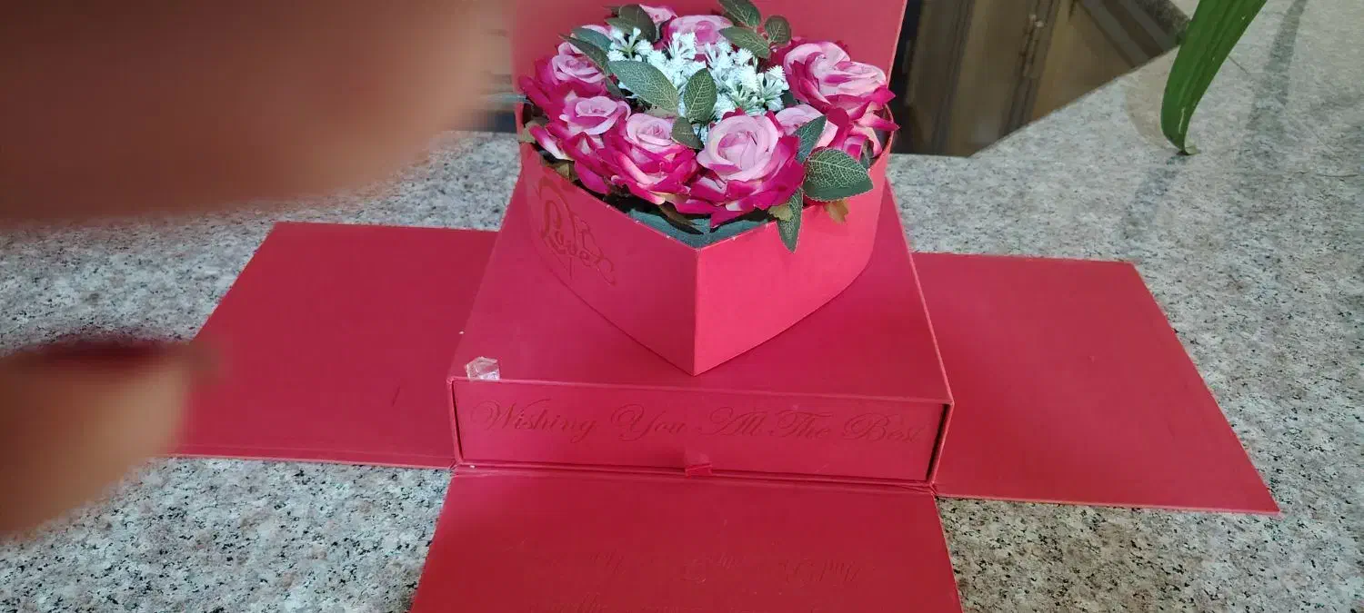 باکس گل خیلی شیک|گل مصنوعی|نجف‌آباد, شریعتی غربی|دیوار