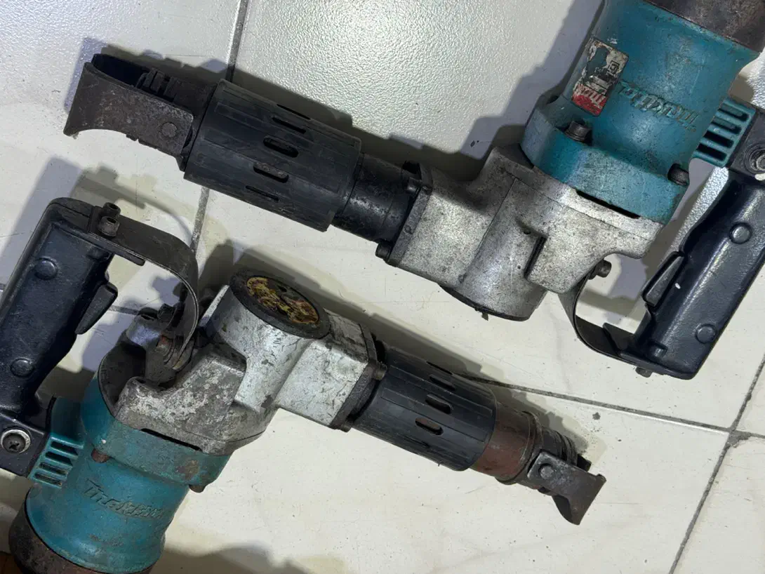 چکش۷کیلوی ماکیتا اصل ژاپن نقد و چکی|ابزارآلات|برازجان, |دیوار