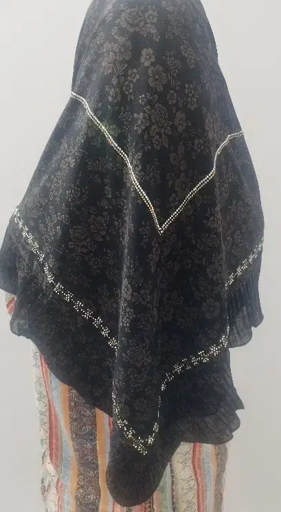 روسری|لباس|سبزوار, شرق کال عیدگاه|دیوار