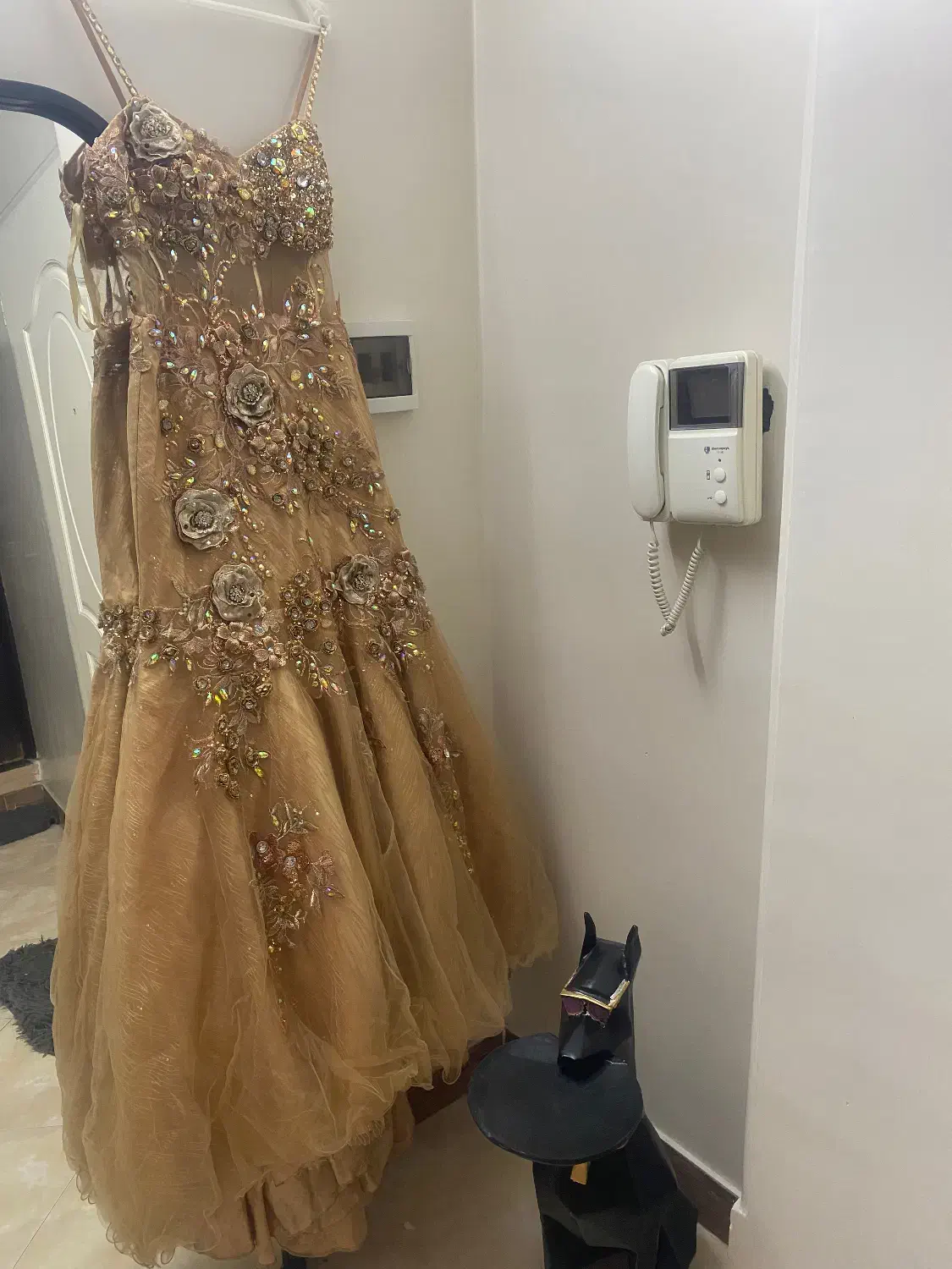 لباس مجلسی مزونی سنگ دوزی شده سایز۴۲تا۴۶|لباس|ری, دولت‌آباد|دیوار