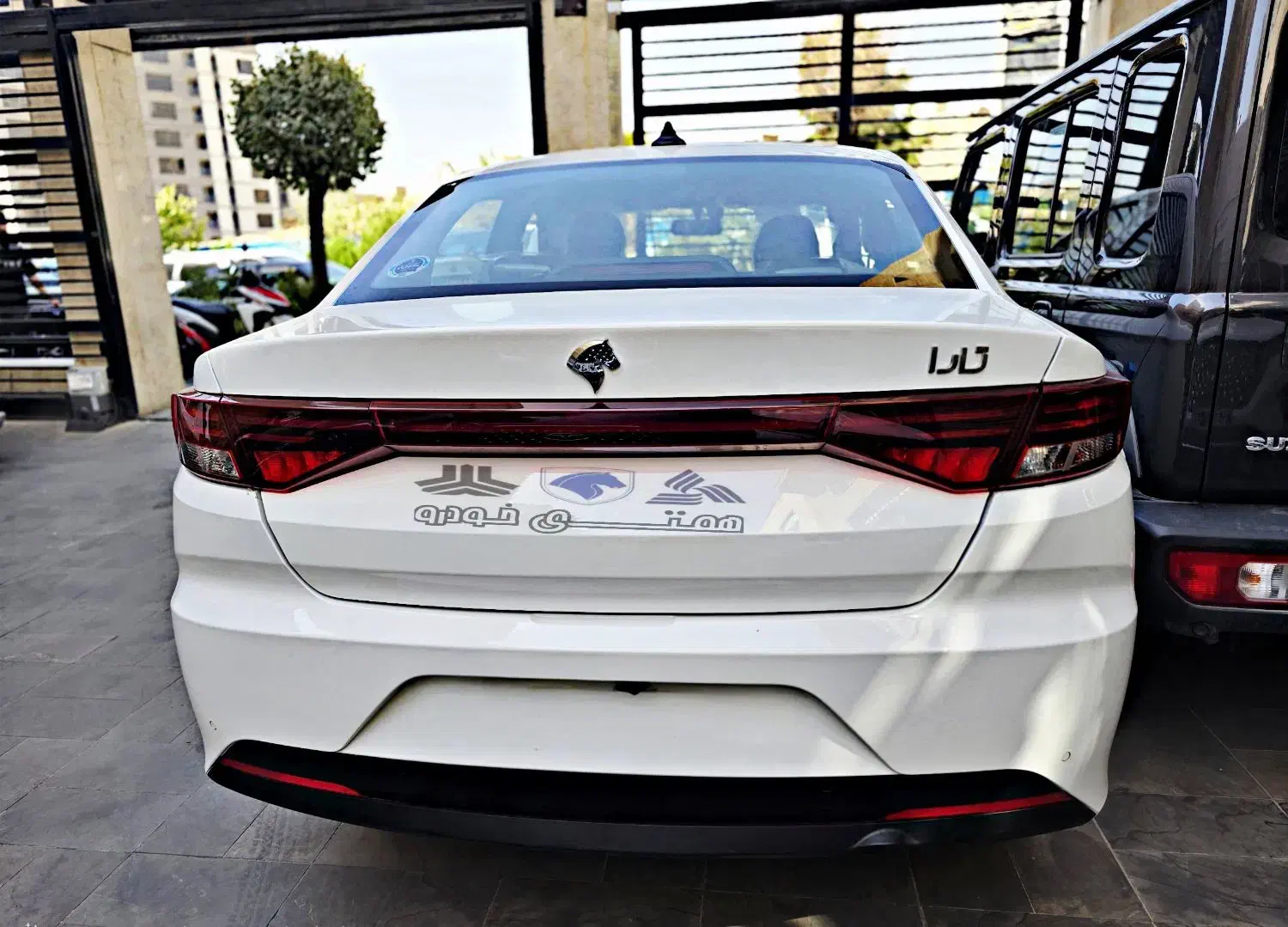 تارا V1 دنده پلاس ه و اتومات V4 سفید /نمایندگی۱۱۳۵|خودرو سواری و وانت|تهران, مرزداران|دیوار