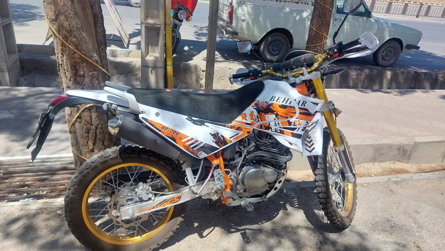 تریل۲۰۰بهپرمدل1404|موتورسیکلت|مشهد, کوثر|دیوار