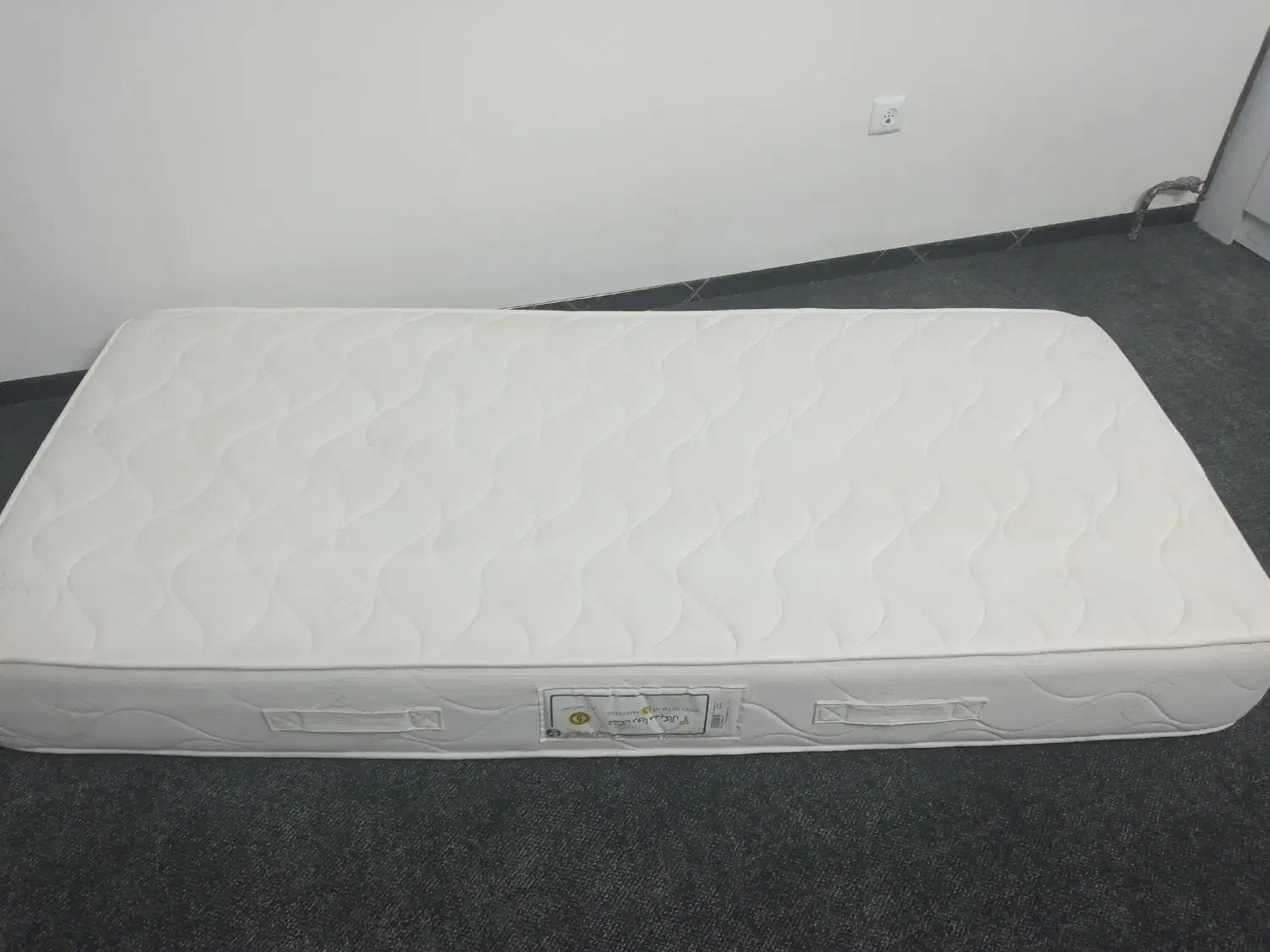 تشک خوش خواب رویا|تشک تختخواب|قم, باغ پنبه|دیوار