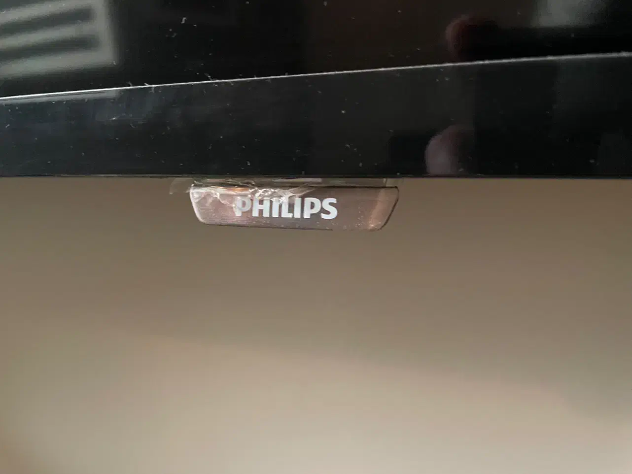 تلویزیون ۵۵ اینچ فیلیپس اصلی|تلویزیون و پروژکتور|ساوه, |دیوار