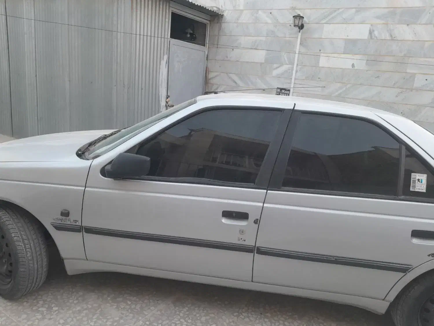 پژو۴۰۵|خودرو سواری و وانت|برخوار, |دیوار