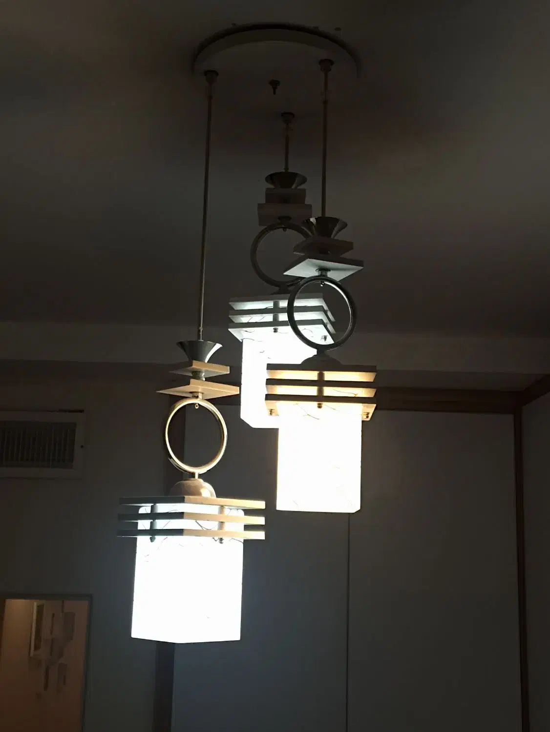 لوستر سه شعله.|لوستر و چراغ آویز|کرج, مهرویلا جنوبی|دیوار