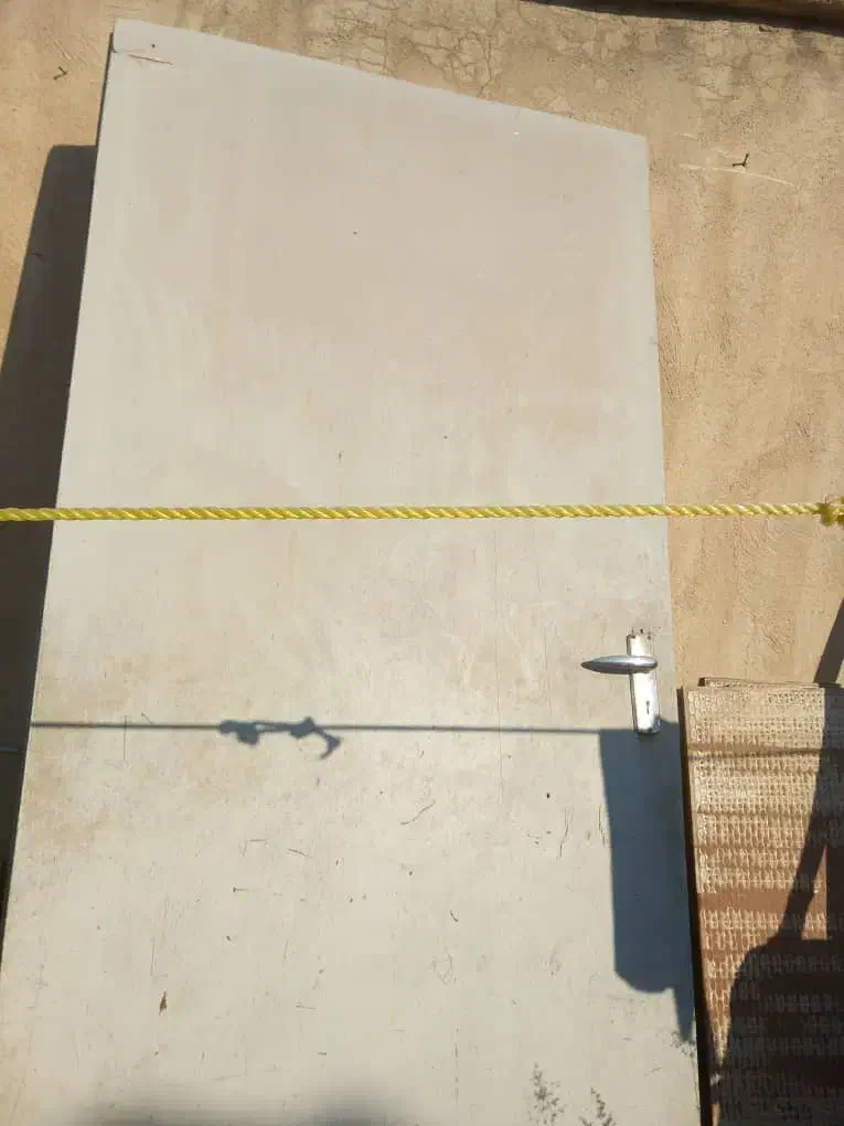 درب چوبی|مصالح و تجهیزات ساختمان|بندرعباس, |دیوار